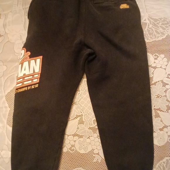 #058 NBA Jordan's Sweat Pant Size Small - Picture 14 of 15